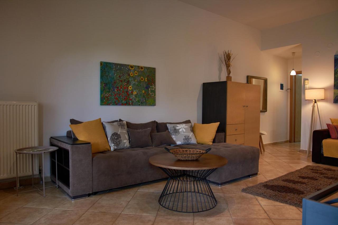 Iraklitsa View Apartment Nea Iraklitsa Bagian luar foto
