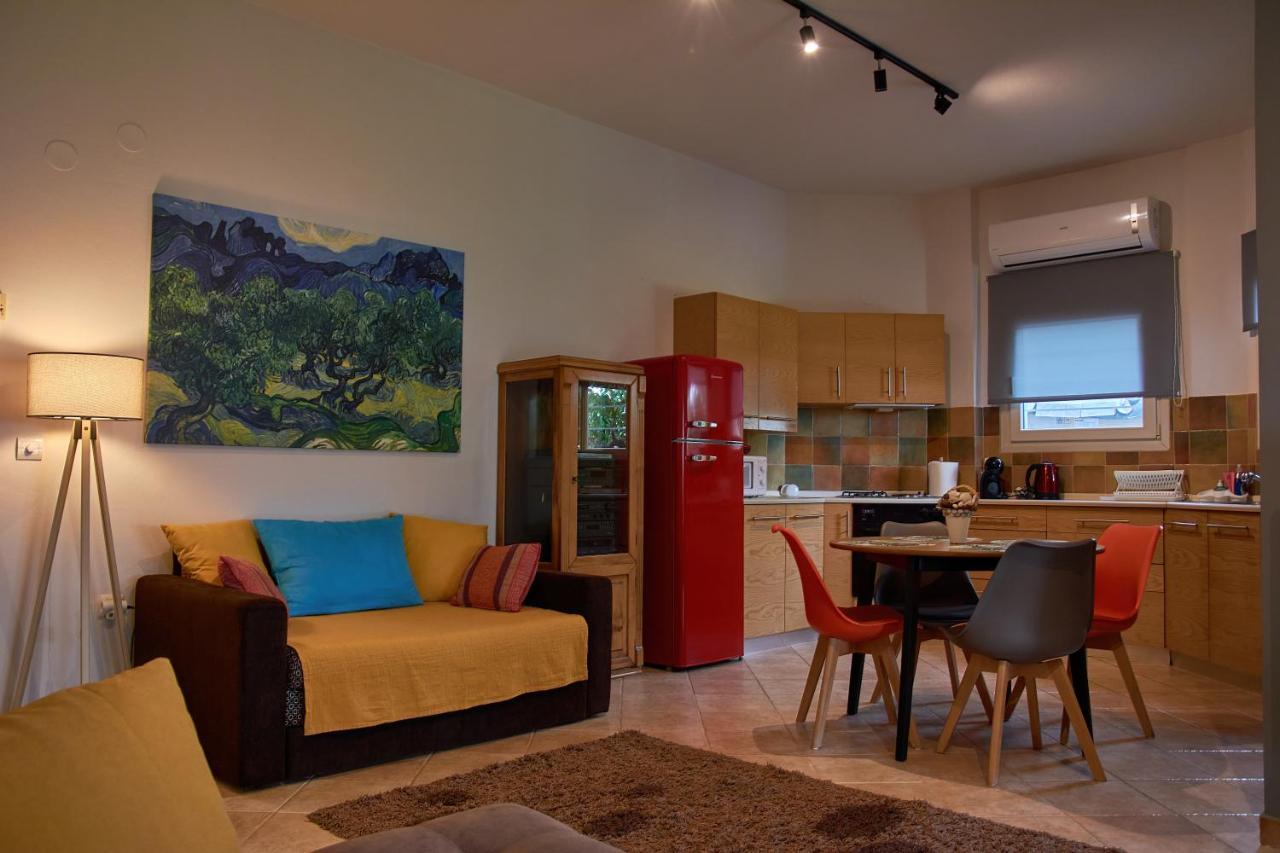 Iraklitsa View Apartment Nea Iraklitsa Bagian luar foto