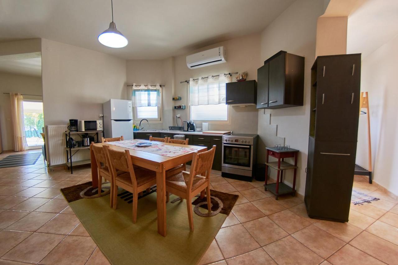 Iraklitsa View Apartment Nea Iraklitsa Bagian luar foto